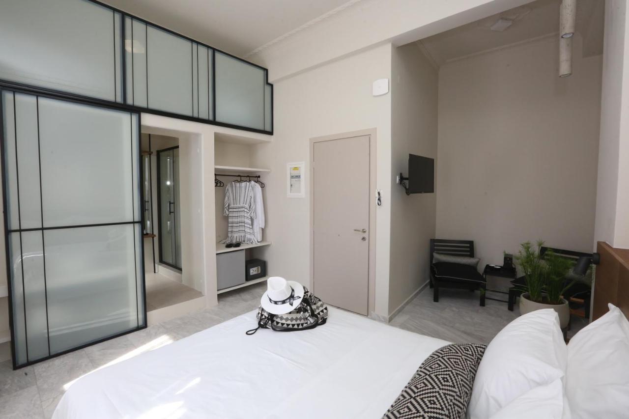 Oiko Mini Suites Ermoupoli Eksteriør billede