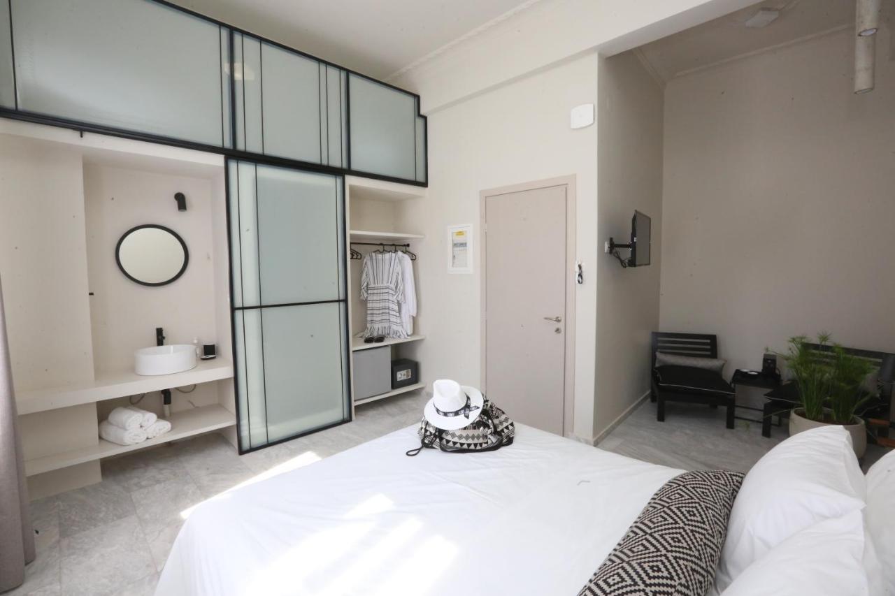 Oiko Mini Suites Ermoupoli Eksteriør billede