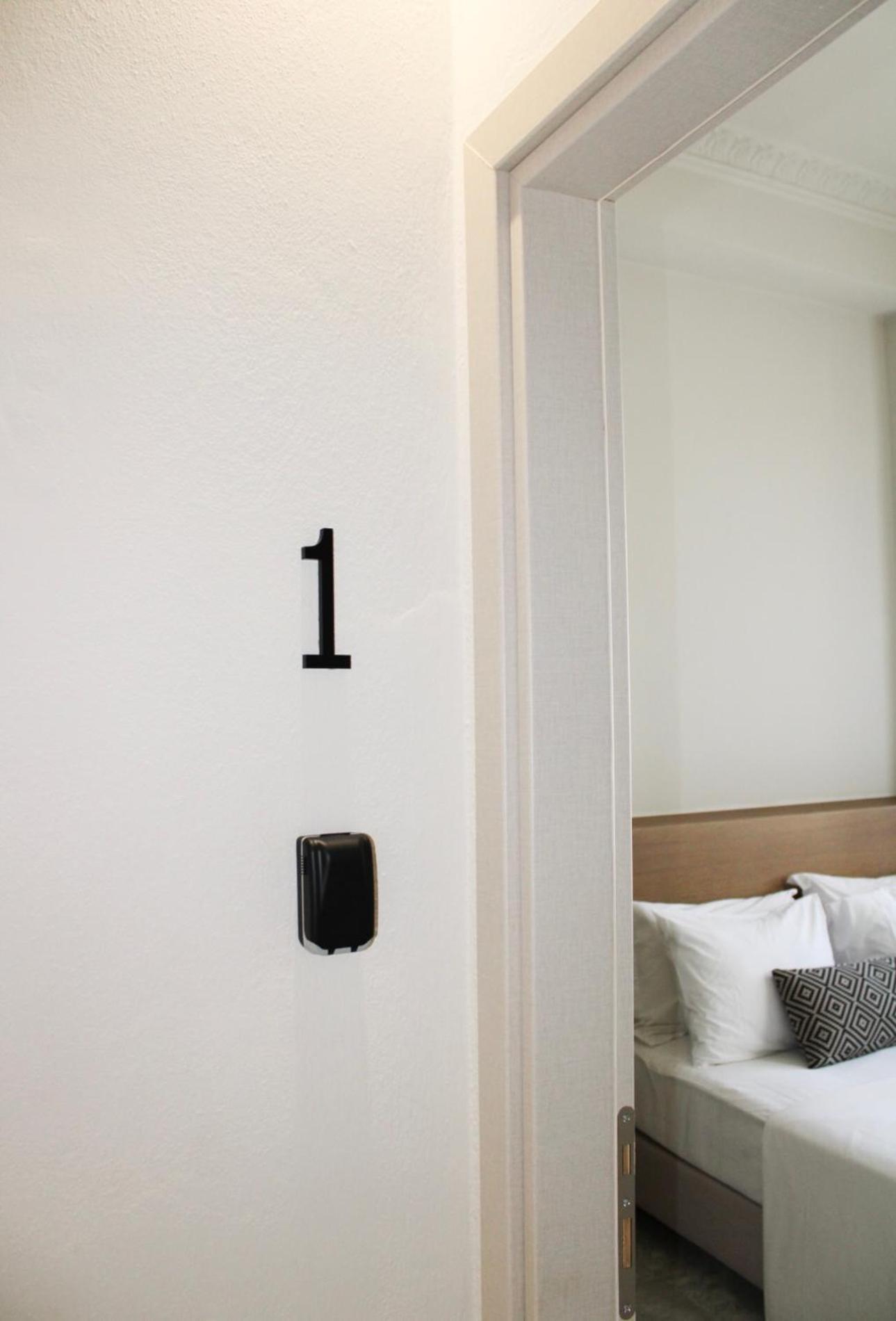 Oiko Mini Suites Ermoupoli Eksteriør billede