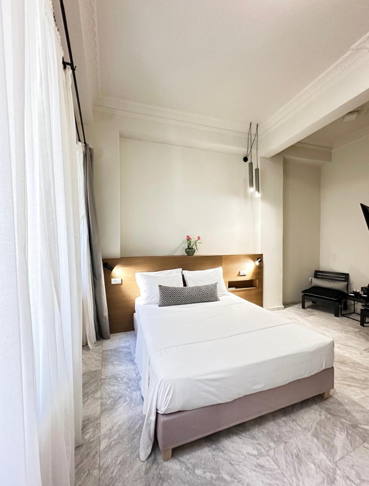 Oiko Mini Suites Ermoupoli Eksteriør billede
