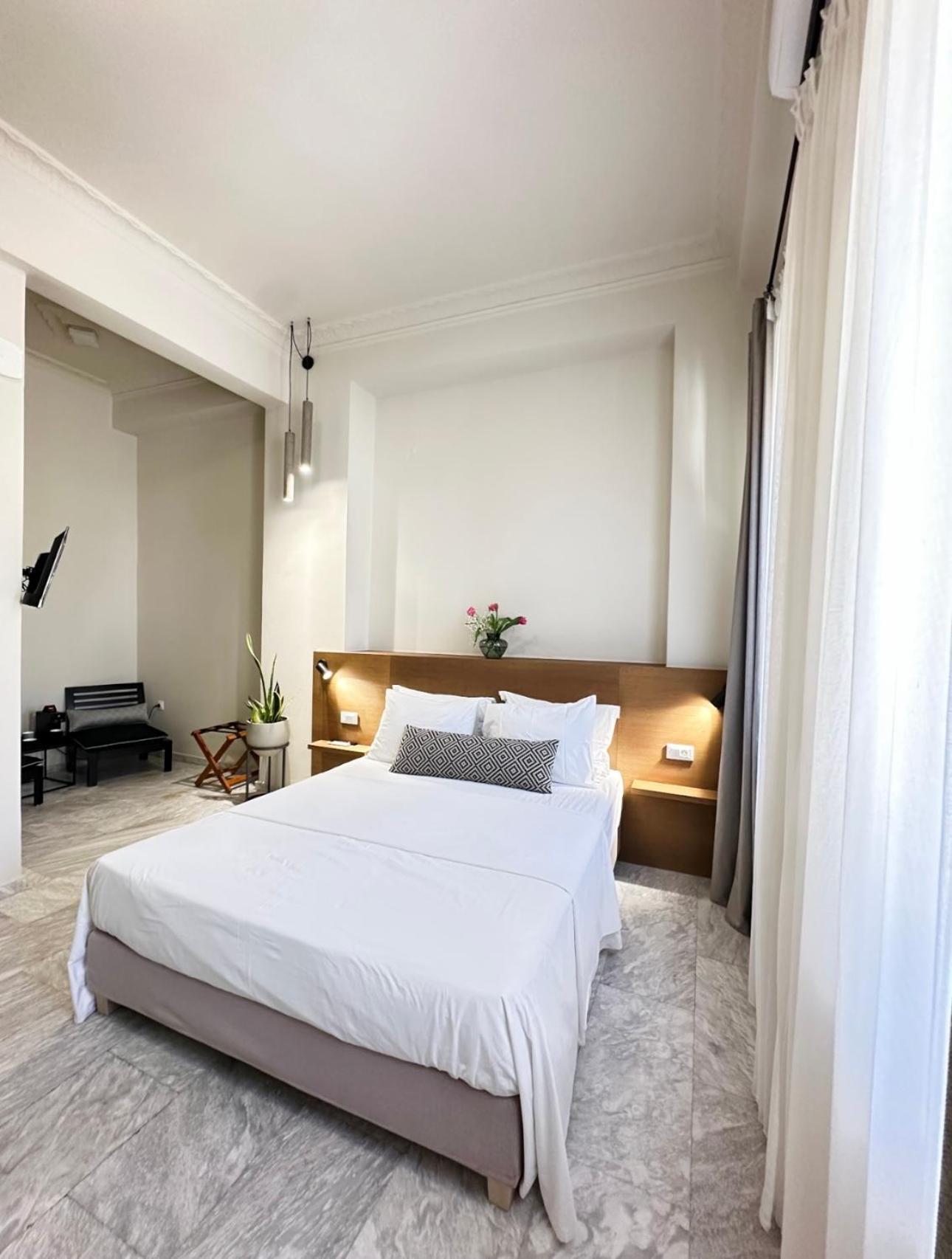 Oiko Mini Suites Ermoupoli Eksteriør billede