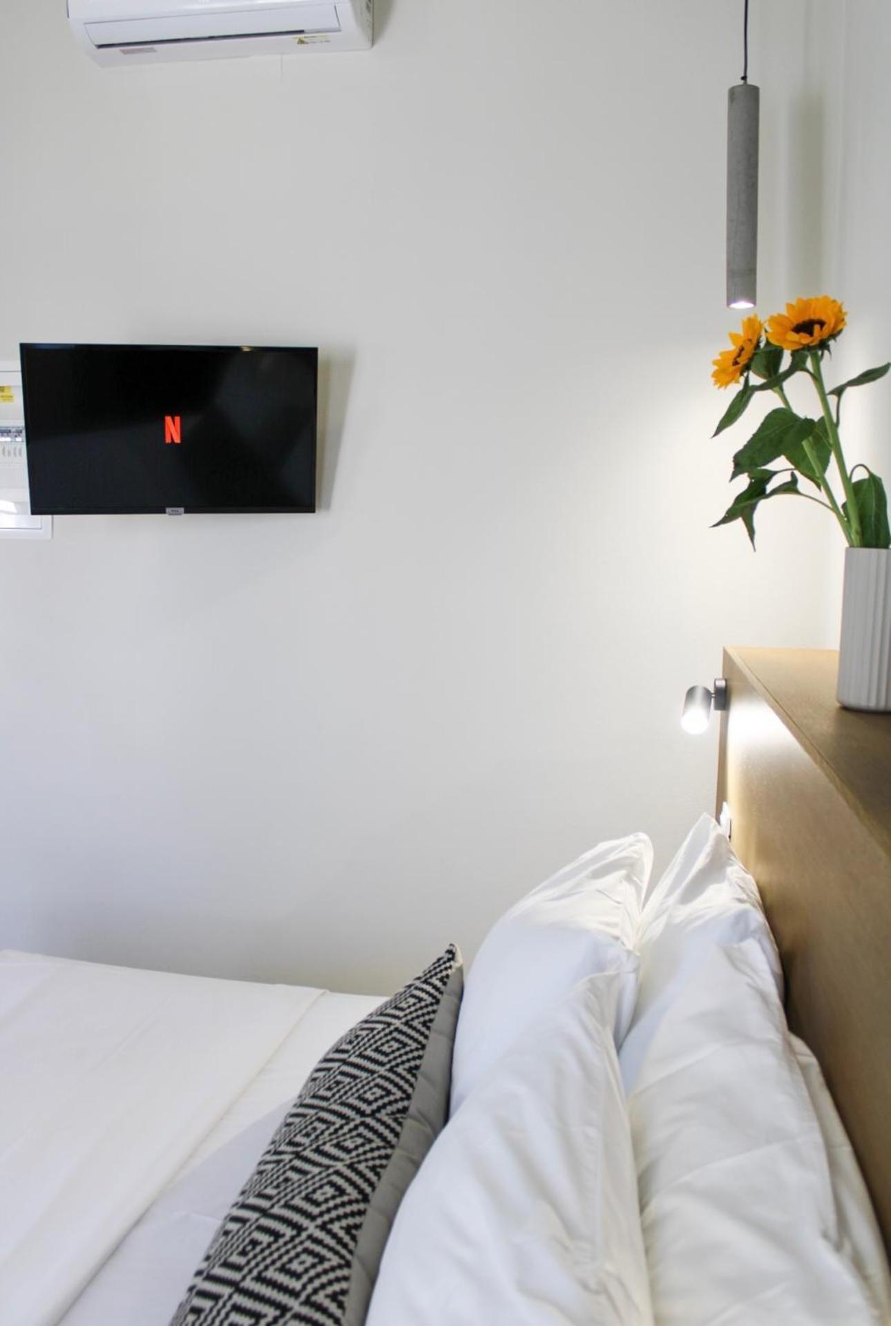Oiko Mini Suites Ermoupoli Eksteriør billede