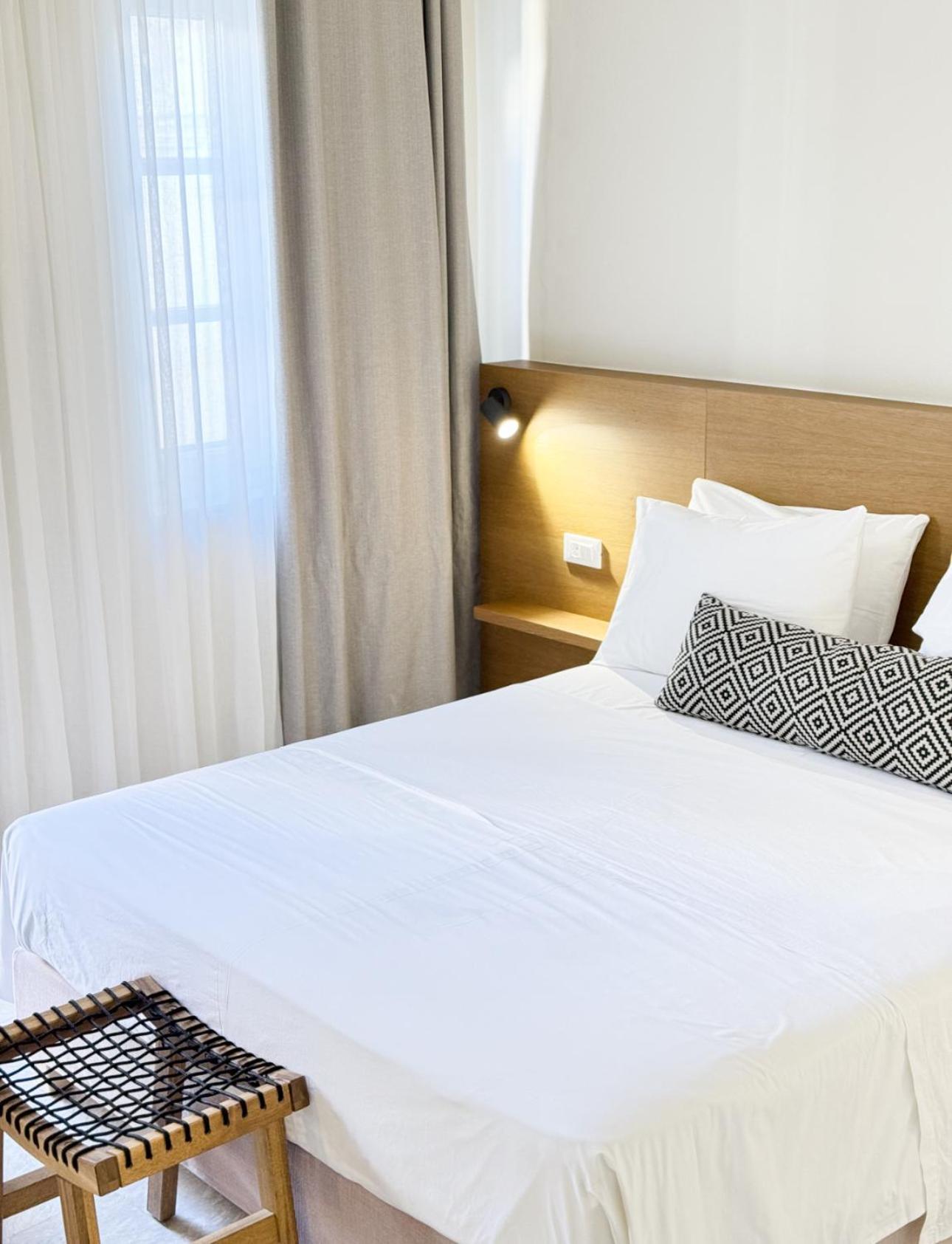 Oiko Mini Suites Ermoupoli Eksteriør billede